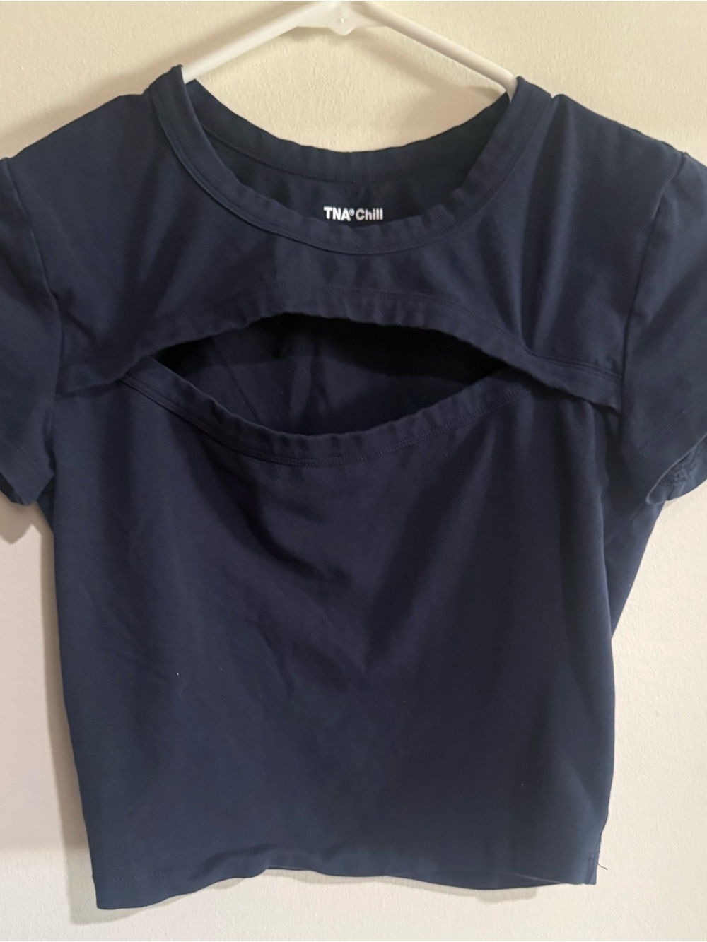 Aritzia TNA Chill dark navy blue cutout crop top / fitted short sleeve tee
